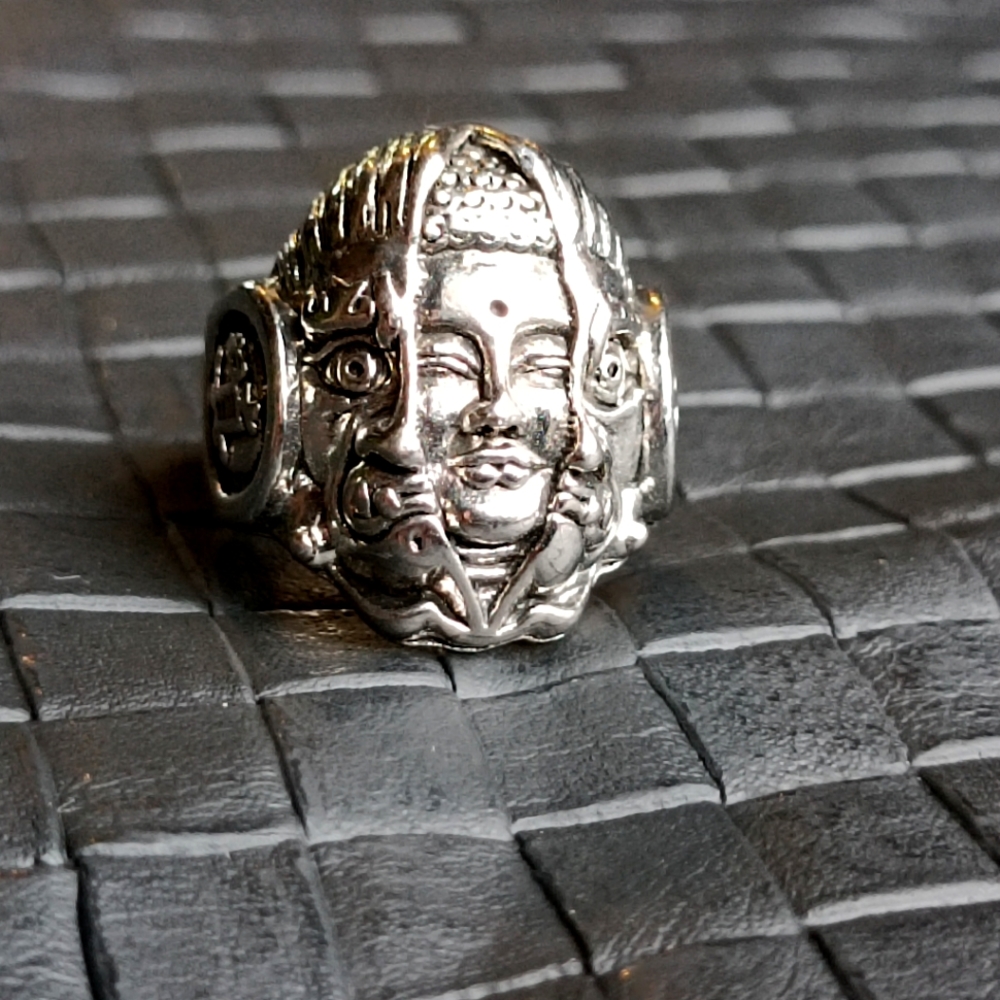Unique Silver Ring Sz 10- 10.5